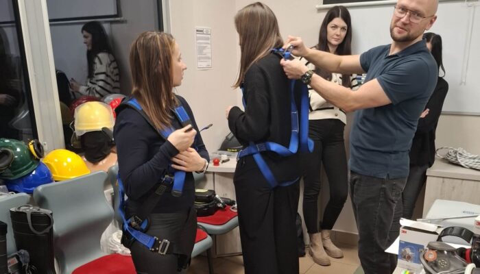 Uczestnicy szkolenia z BHP