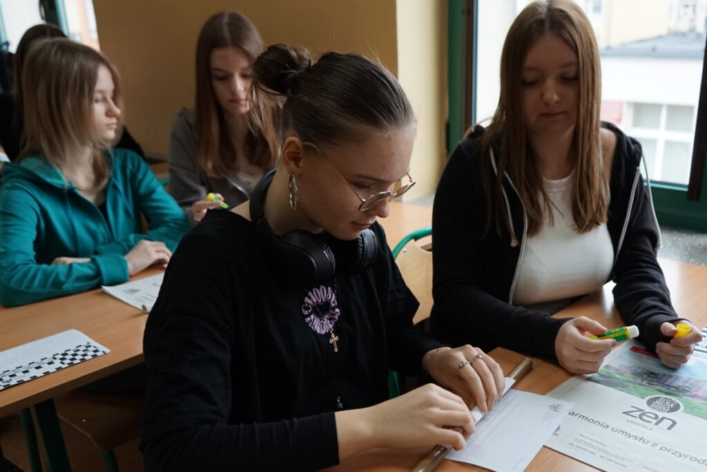 Uczennice w trakcie warsztatów