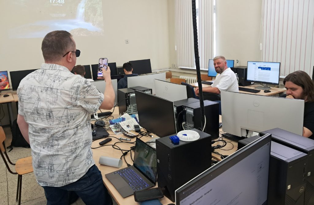 Zajęcia w pracowni komputerowej
