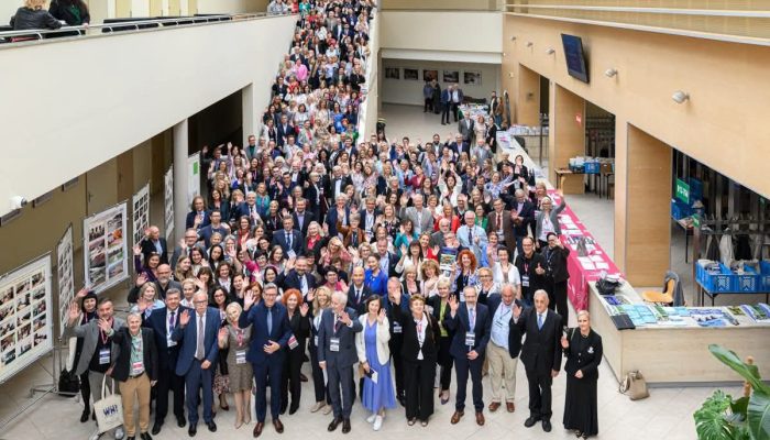 Zdjęcie grupowe uczestników zjazdu